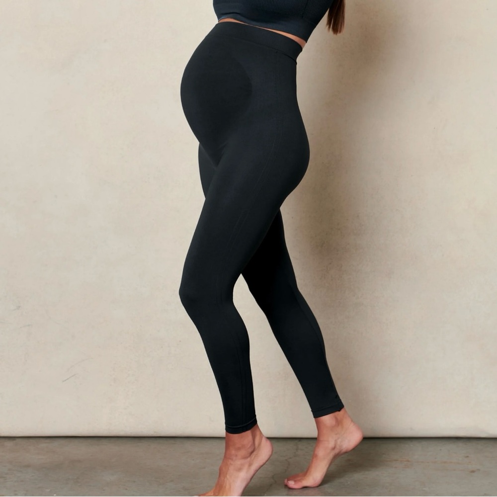 BLANQI EVERYDAY
Maternity Belly Support Leggings - M